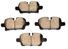 Load image into Gallery viewer, Rear Brake Pad For Toyota GranAce , Hiace , Quantum D2374  05P5433